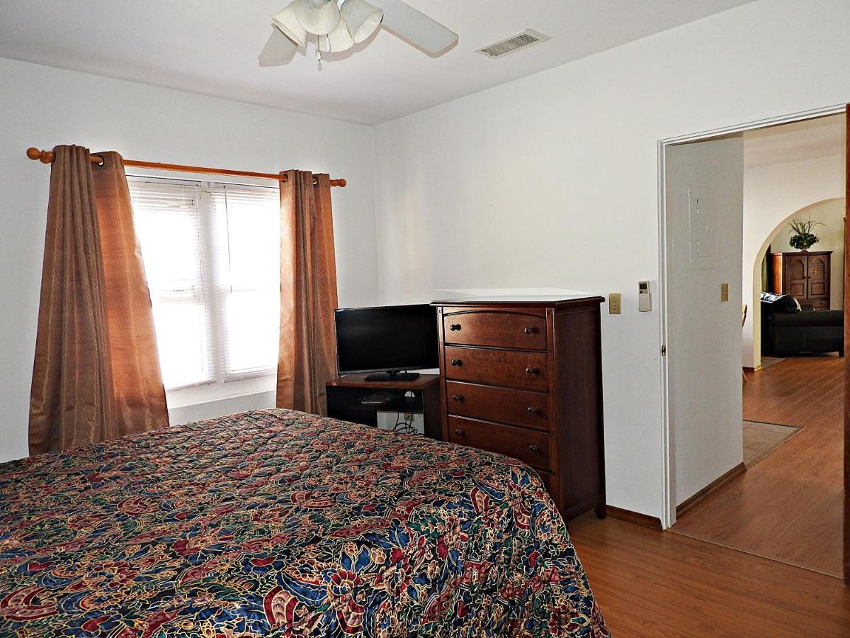 Windsong Guest Apartments Pembroke Exterior foto