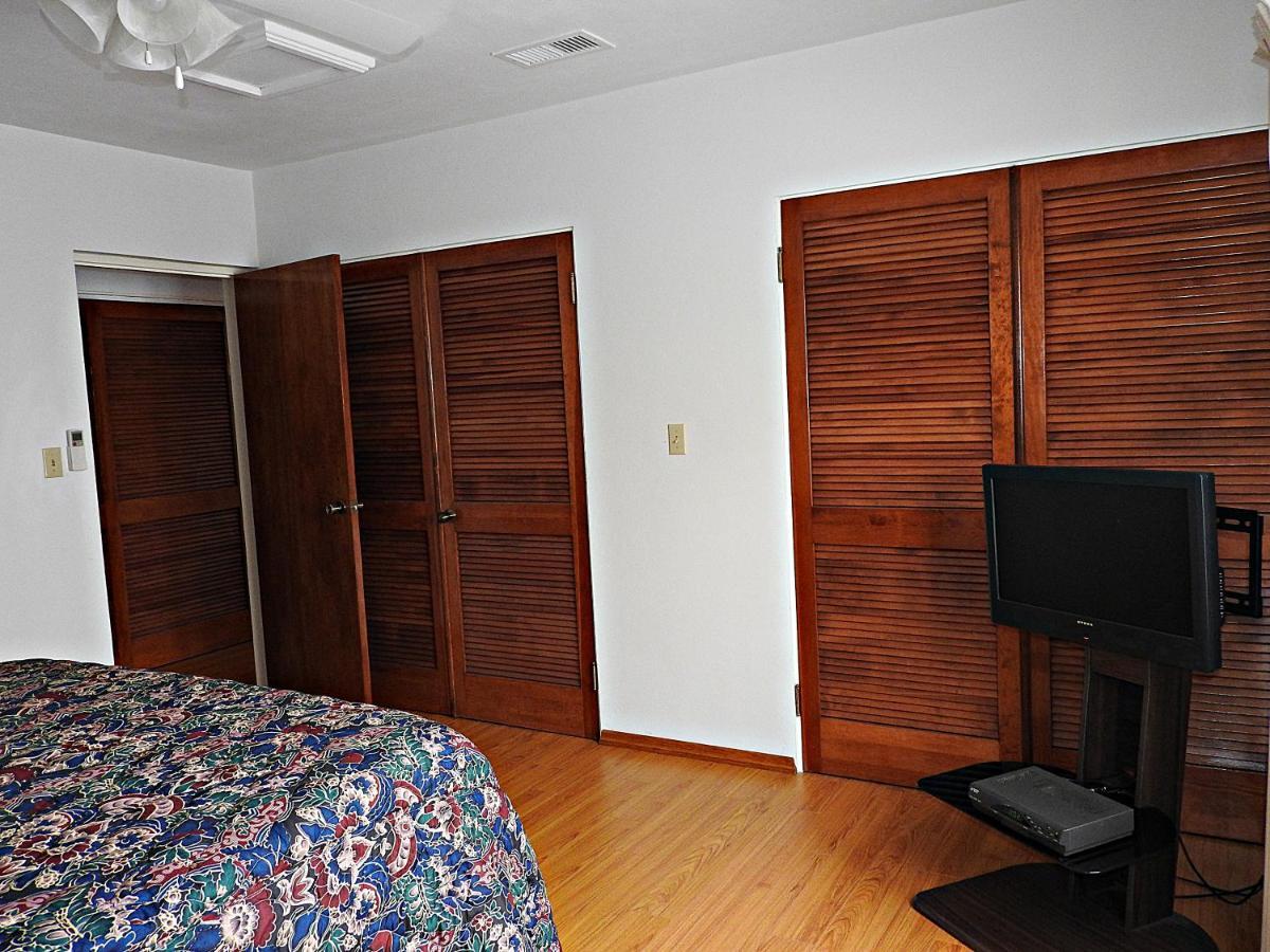 Windsong Guest Apartments Pembroke Exterior foto